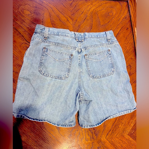 Faded Glory jean shorts - Picture 2 of 5